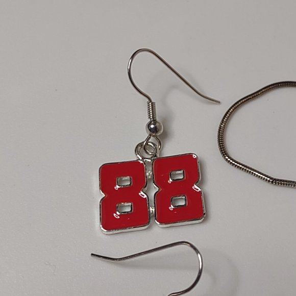 Number 88 Red Necklace And Earring Set - Picture 4 of 12